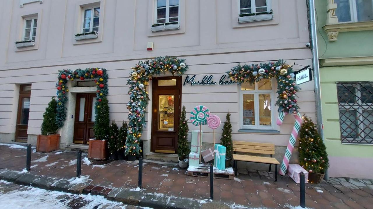 Neue Gasse Lviv Apartments Bagian luar foto