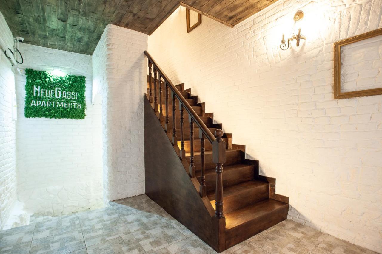 Neue Gasse Lviv Apartments Bagian luar foto