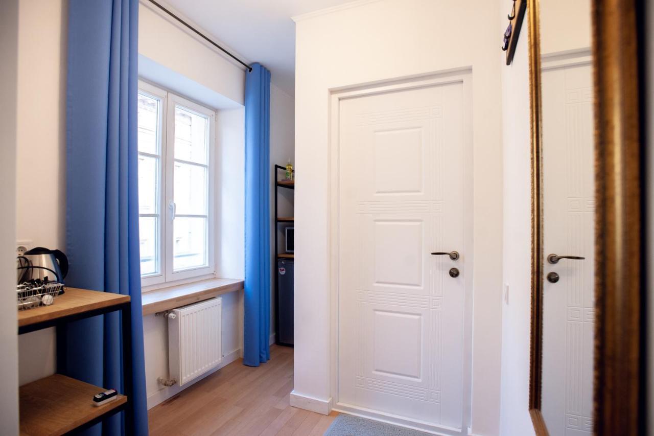 Neue Gasse Lviv Apartments Bagian luar foto